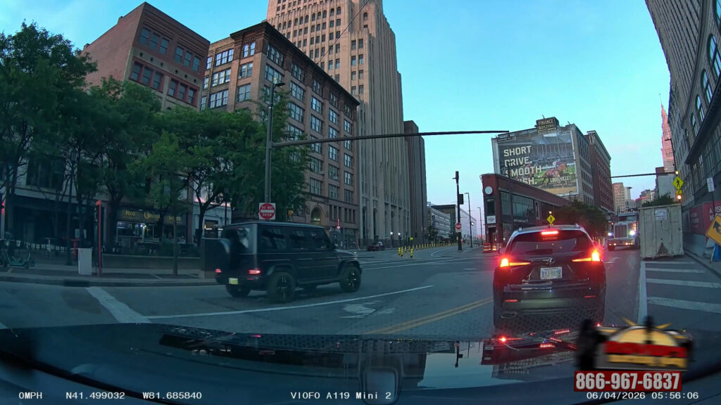 Boot-licking Charlie wants to narc on Rover’s left turn